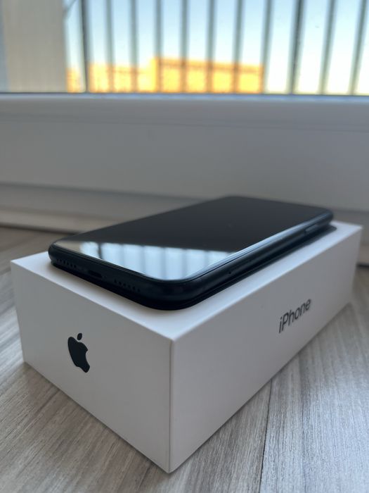 IPhone XR Black 128gb