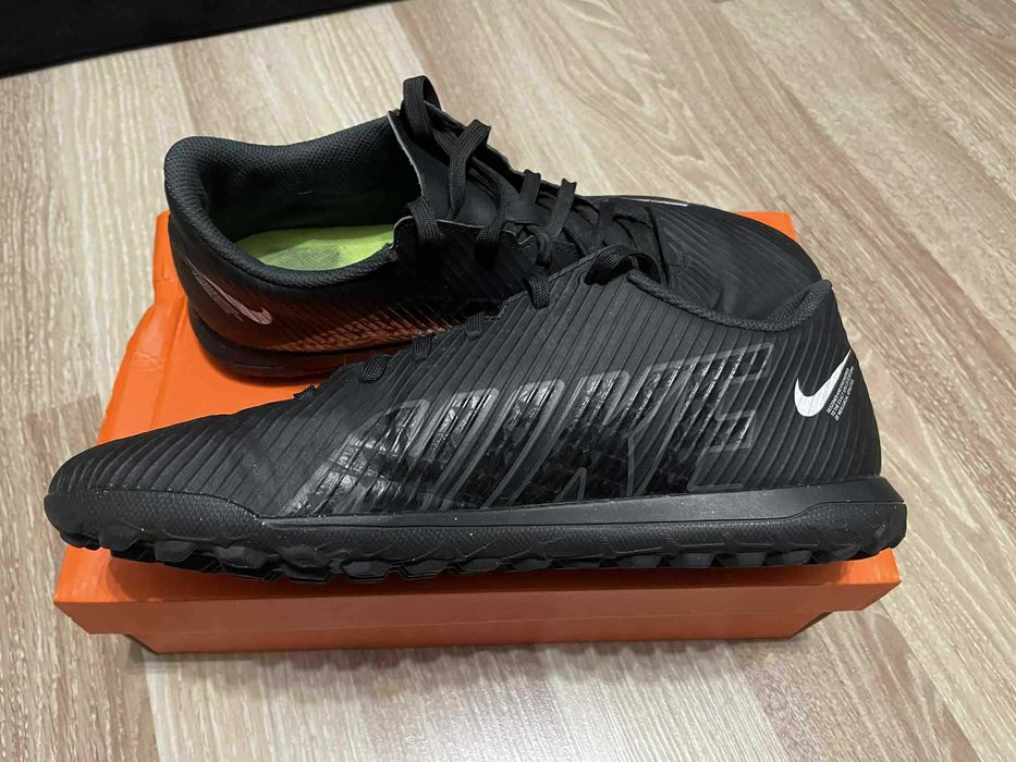 Buty sportowe NiKE Mercurial rozmiar EU45