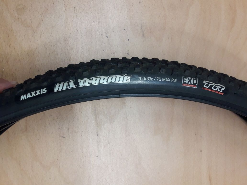 Opony Maxxis Maxxis All Terrane 700x33c Tubeless