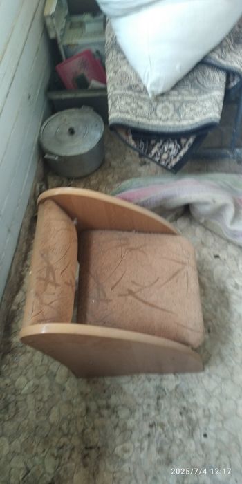 Продам дитяче крисло