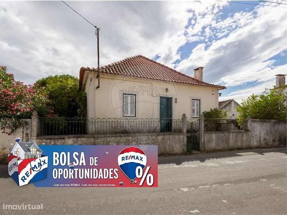 Moradia T4 para venda