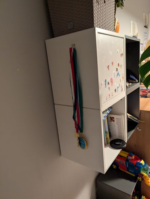 Sprzedam wiszące półki