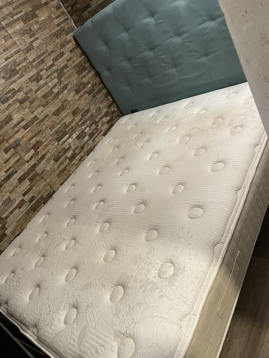 Vendo Cama de Casal