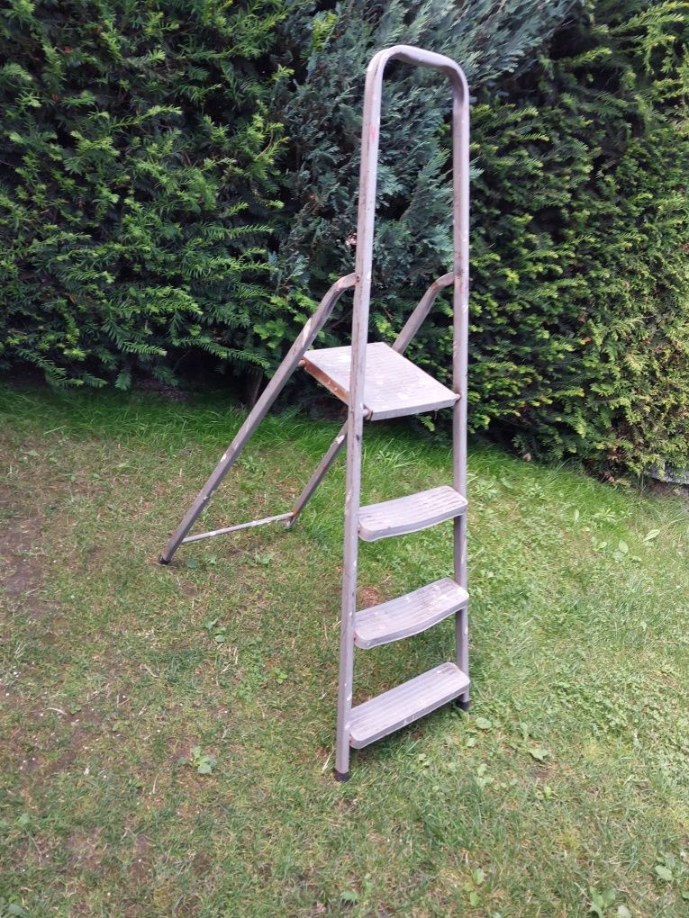 Sprzedam drabinę wysokość 140 cm