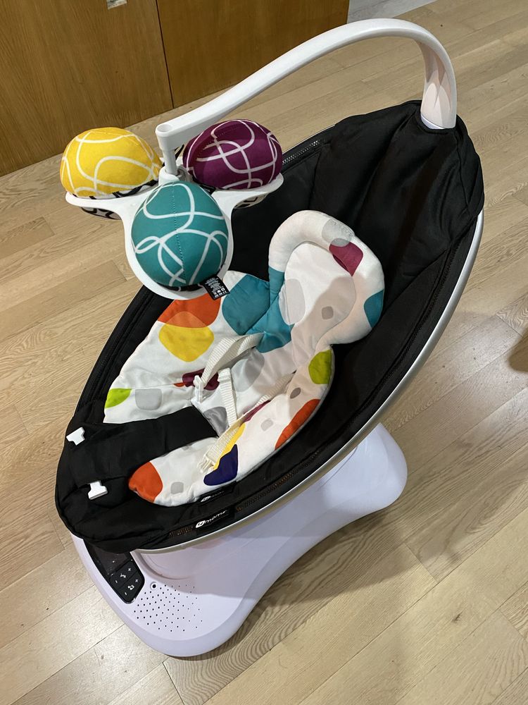 Vendo Mamaroo 4moms como nova