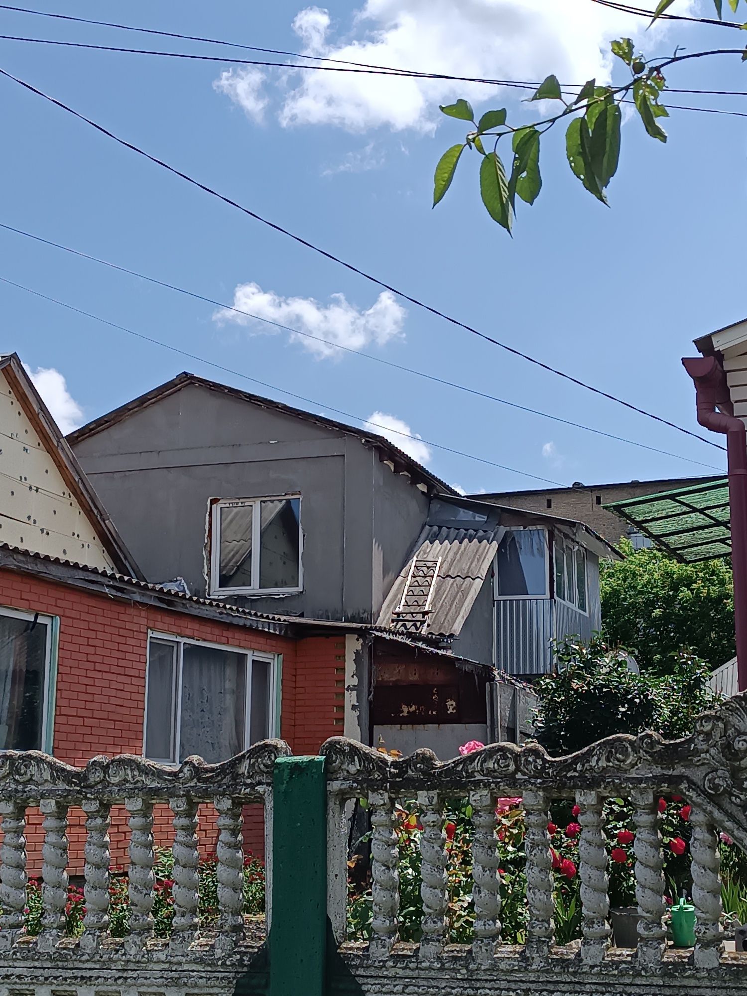 Продається частина будинку у центрі Фастова.