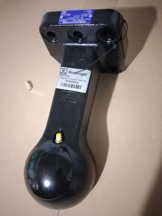 Zaczep kulowy K80 flansza 110x100 Kula Ucho dyszla 3000 kg Rockinger