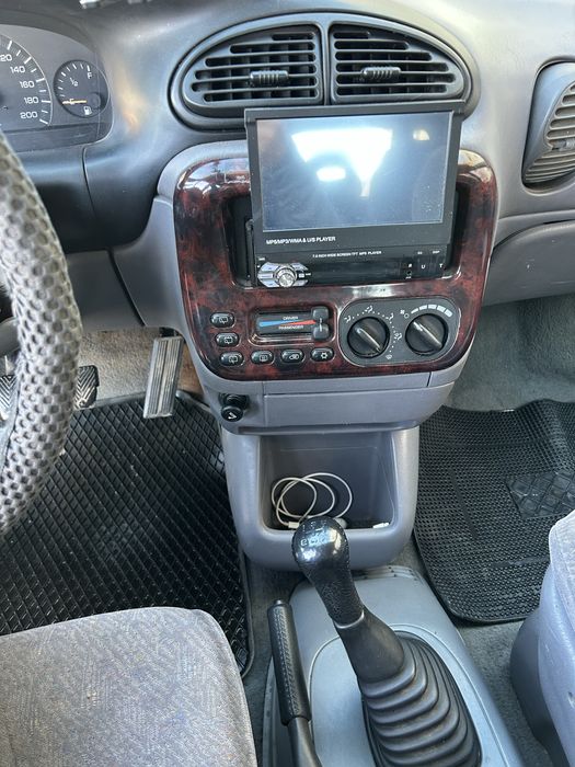 Chrysler voyager 2.5 1500€ esta semana