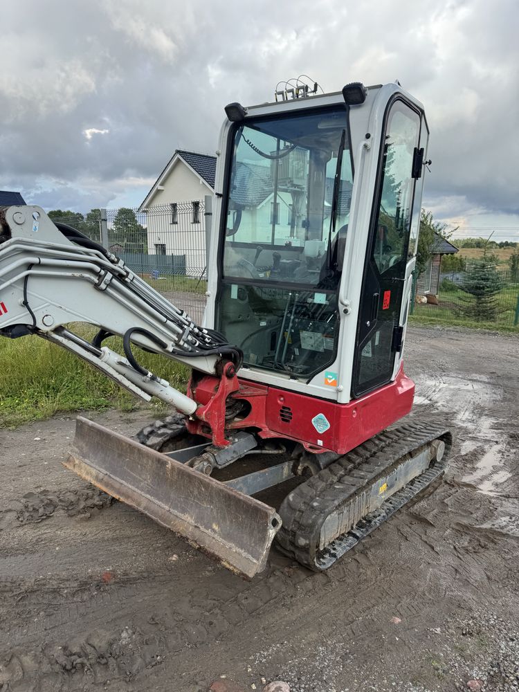 Takeuchi TB325R z Powertilt 21r. Salon polska 1120mth