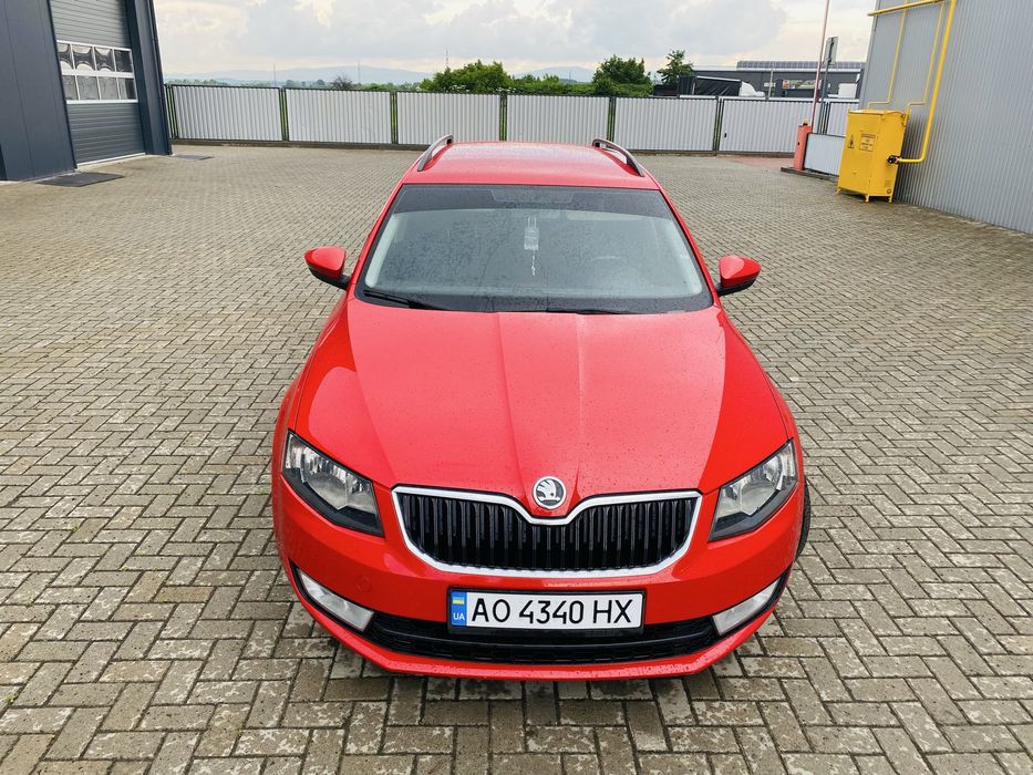Продам машину škoda