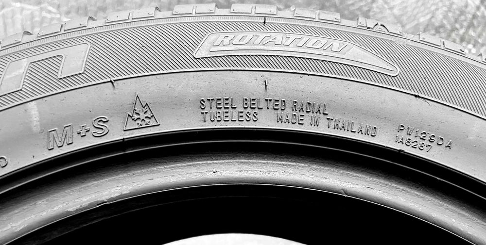 Шини Б/в 215.55.17 пара Falken