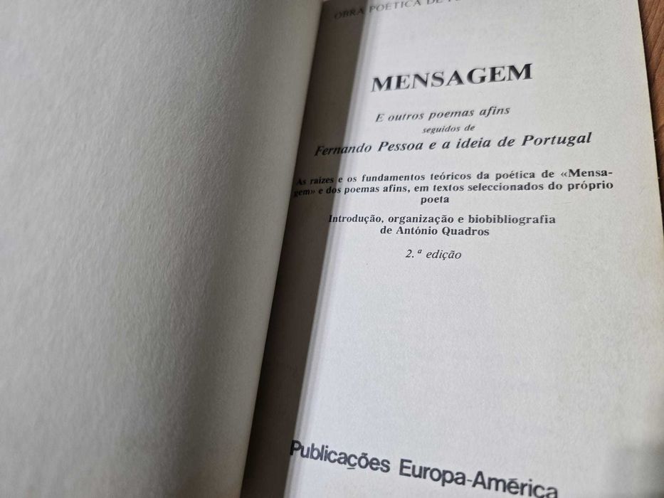 Obra Poética de Fernando Pessoa: Mensagem e outros Poemas Afins