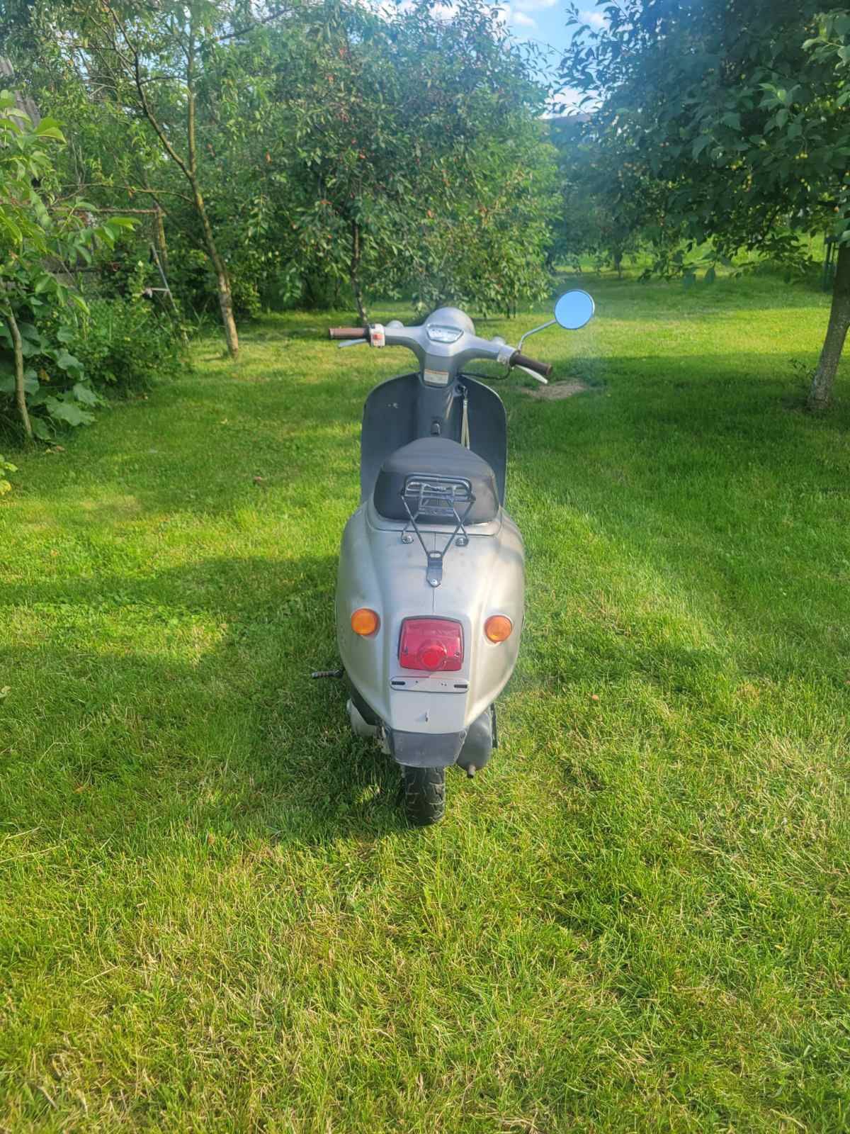 Продаю скутер Honda Giorno AF 24