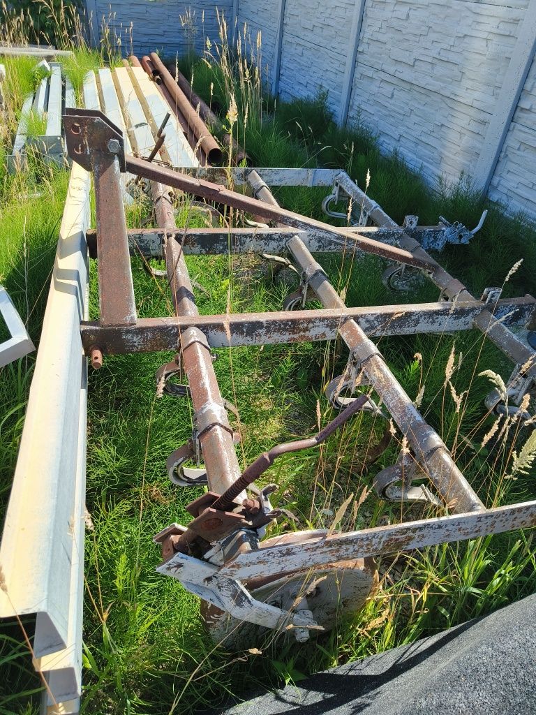 Kultywator unia Grudziądz 2,1m,Rozsiewacz do nawozu metalowy