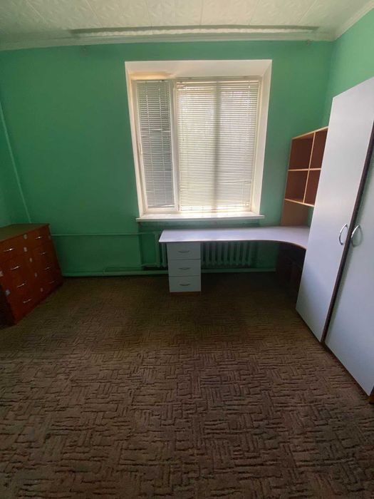 продам 2-х кімнатну квартиру на Червоной