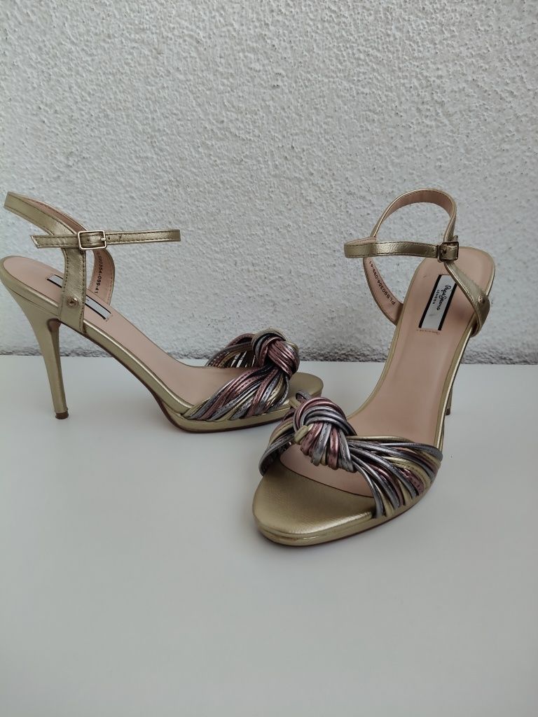 Buty damskie na obcasie szpilki odkryte Pepe jeans r.41