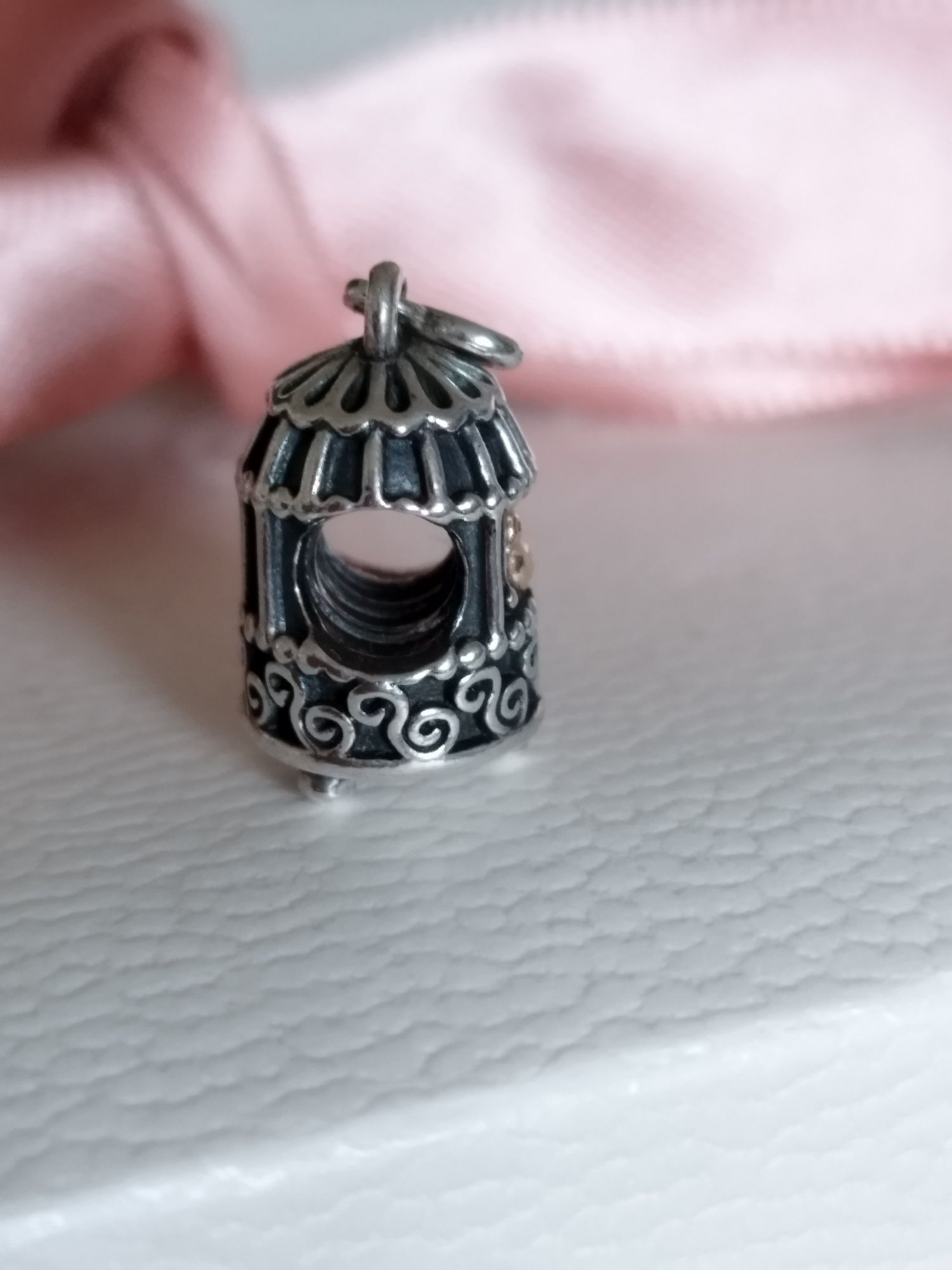 Pandora charms tt srebro złoto