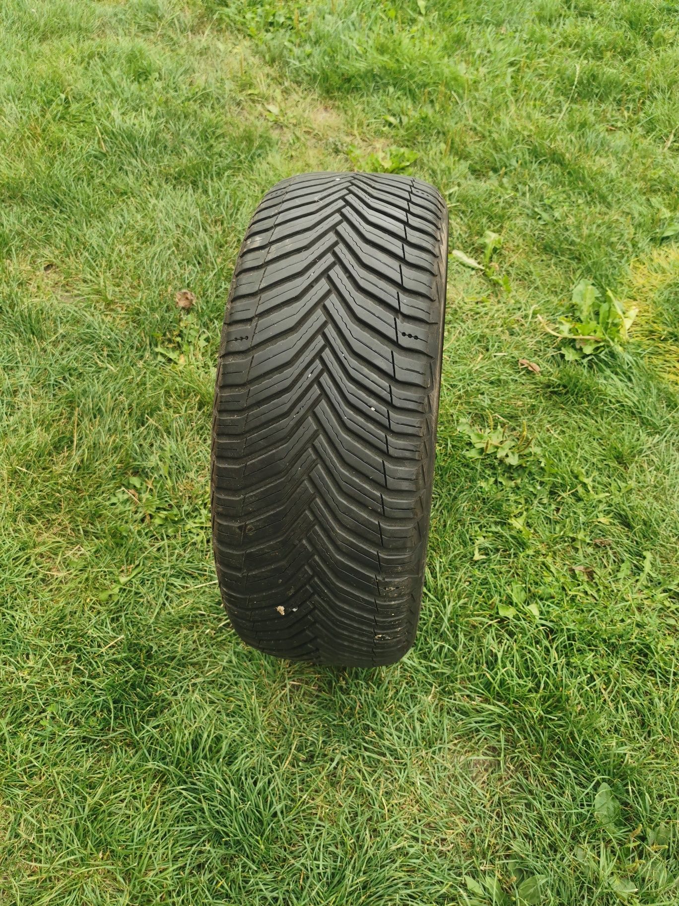 Opona 225/45 R17 94V Michelin CrossClimate 2