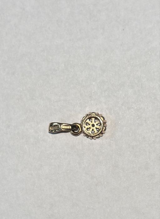 Золотий кулон 585 проби з камінцями (квітка/сніжинка)