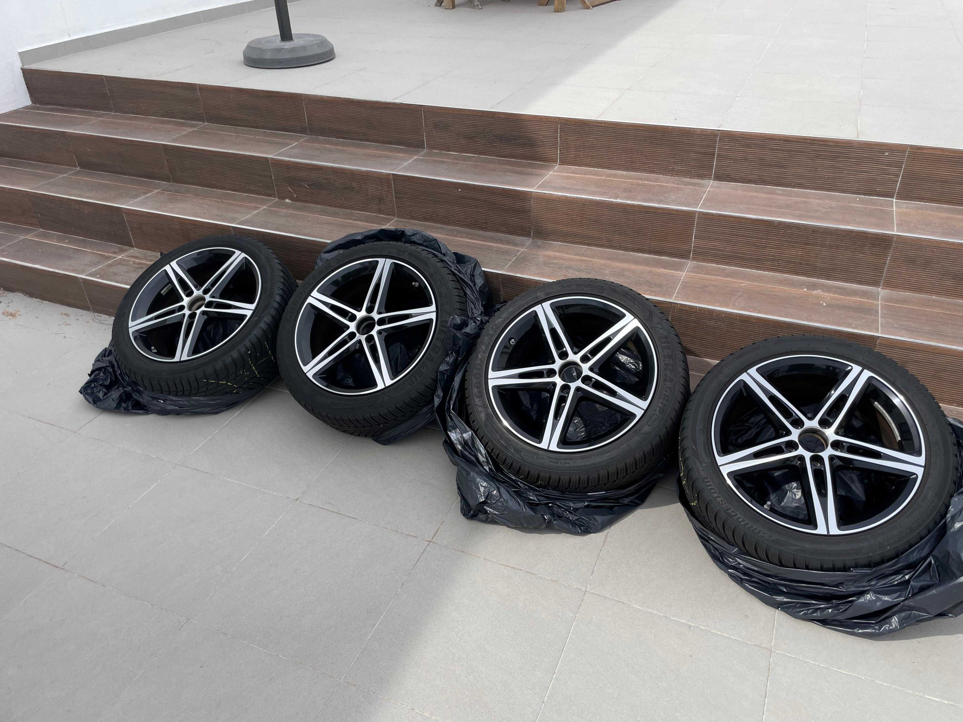 Jantes Mercedes 18” com pneus de inverno novos