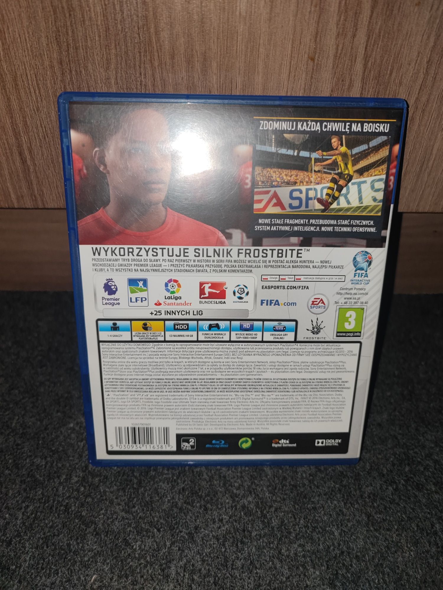 Gra PlayStation 4 EA Sports FIFA 17 bdb stan idealny