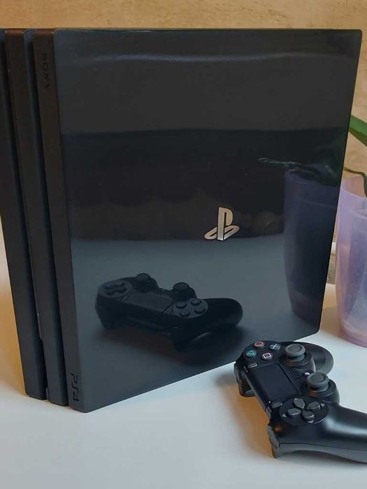 Konsola Sony PlayStation\PS4 Pro CUH-7216B