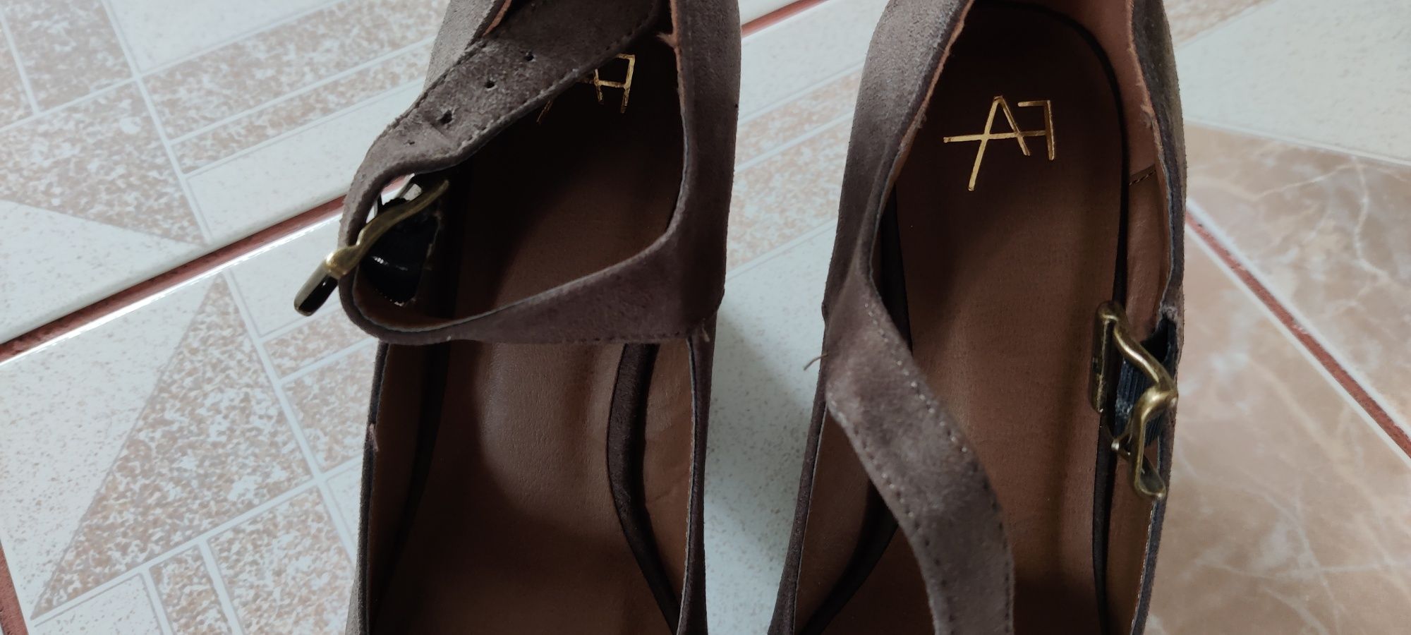 Nowe buty damskie