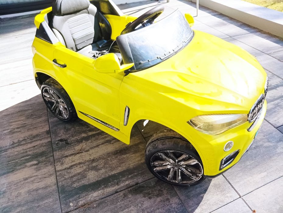 Autko auto zielone limonkowe na akumulator pojazd dziecko