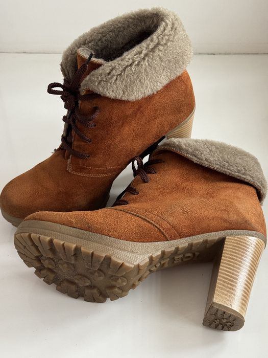 Чоботи зимові замшеві рижі