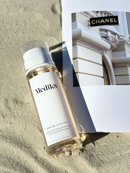 Щоденний тонік Medik8 Press&Glow/ Press&Clear