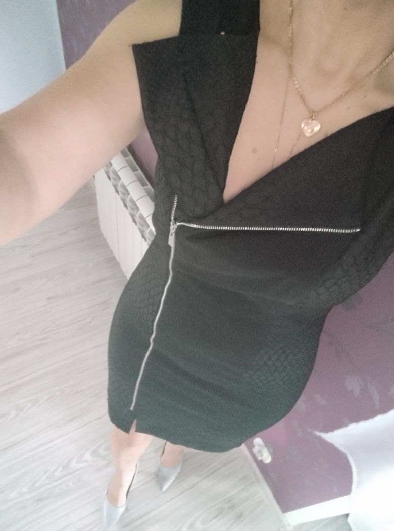 Sukienka mini czarna Mohito M wesele