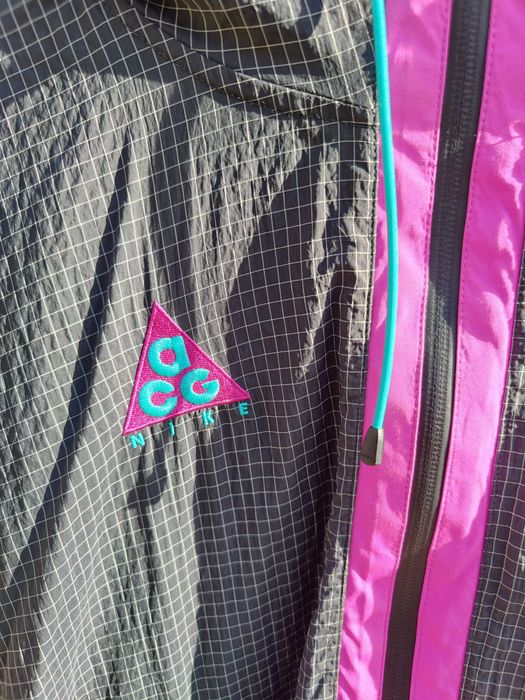 Casaco Nike ACG cinza