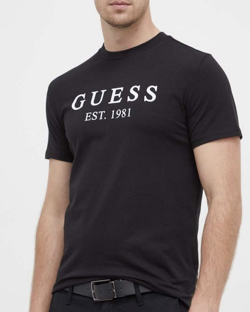Мужские футболки Guess Гесс сумка отличный вариант на подарок шорты