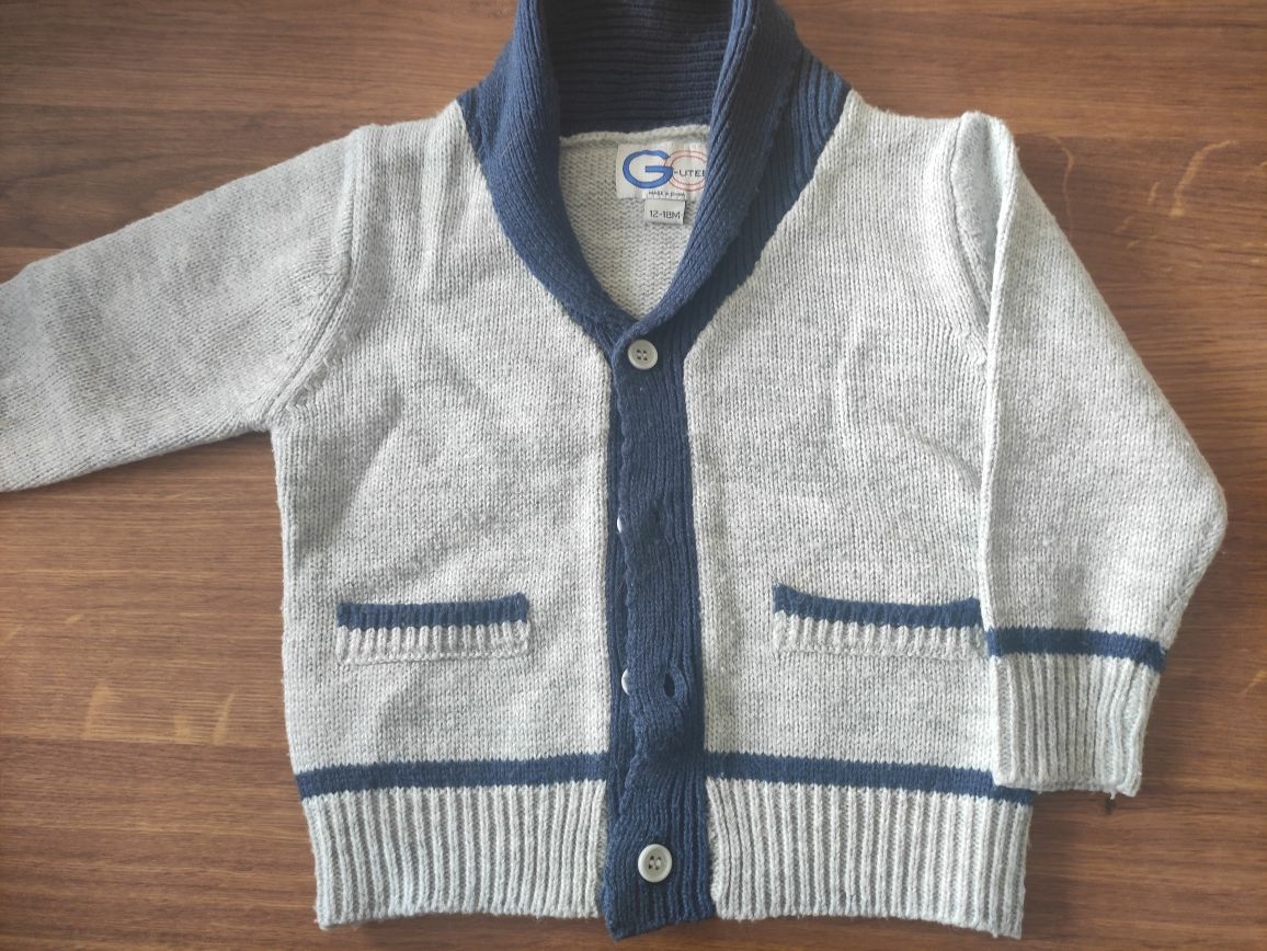 Elegancki sweterek r. 80-86
