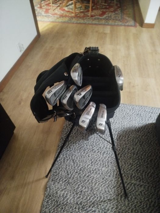 Set de tacos Golf TopFlite +Saco+ 2 ferros Wilson. Vendo separado