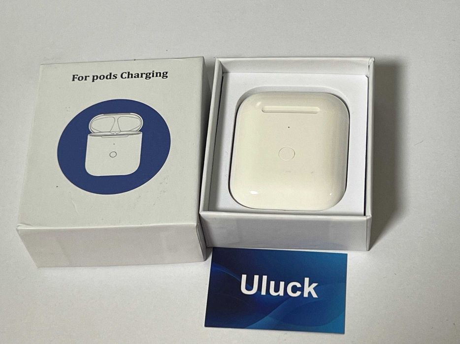 Зарядний пристрій кейс ExtraDigital для AirPods 2