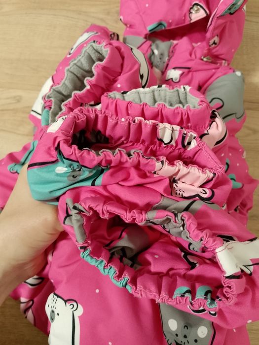 Зимовий комбінезон на дівчинку