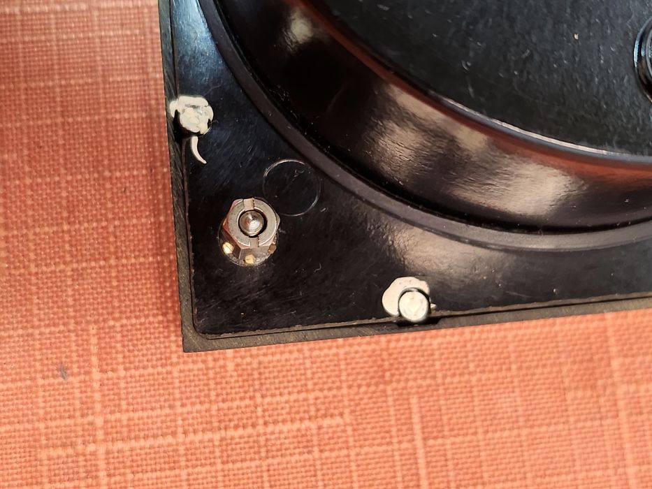 Przyrządy miernicze woltomierz tablicowy