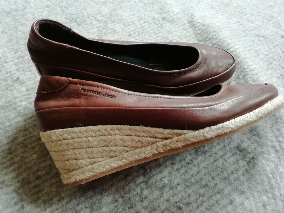 Wspaniałe półbuty espadryle na koturnie Panama Jack-nowe, hiszpańskie