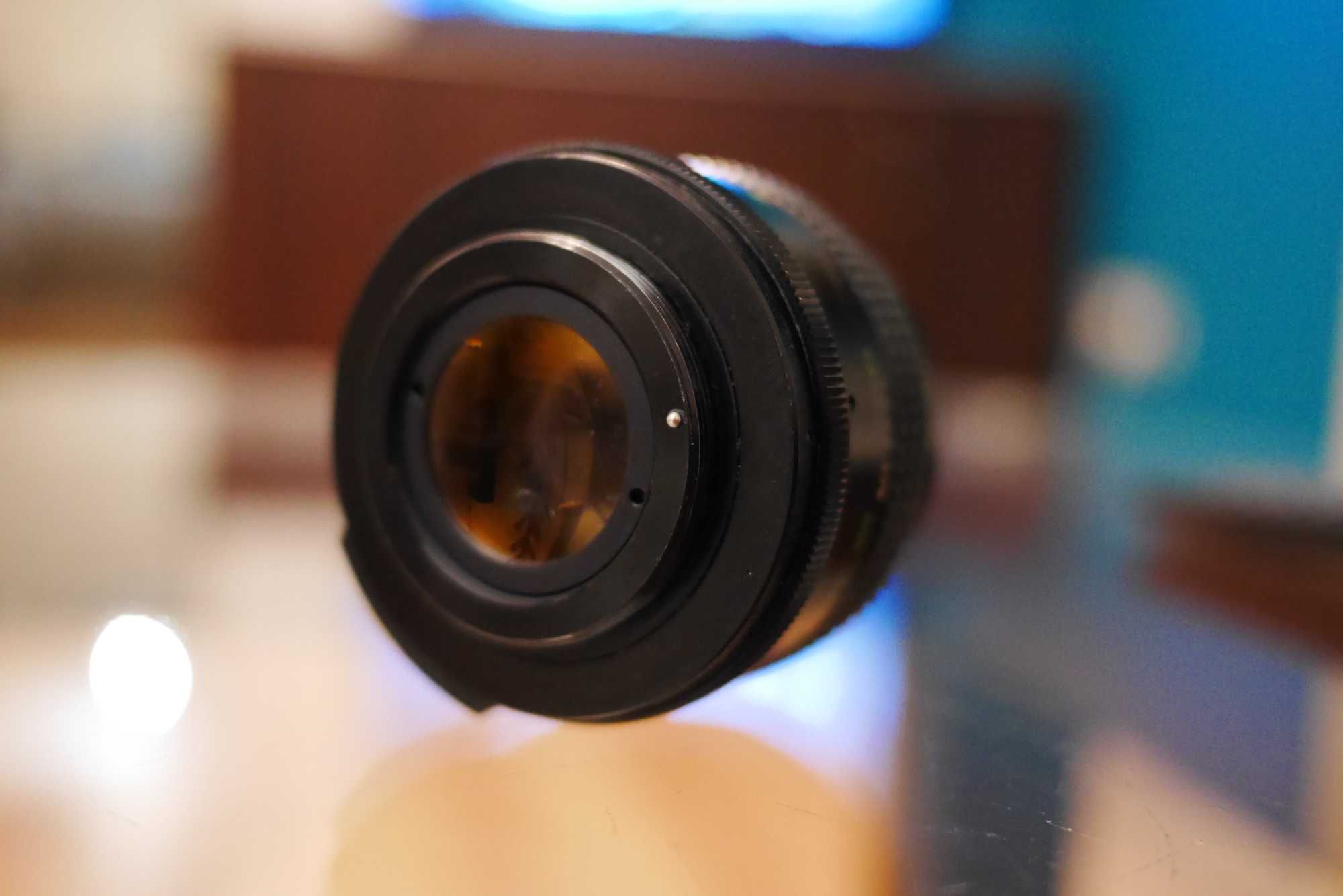 Auto Chinon 55mm f/1,7 Made in Japan. GRATIS Zenit!