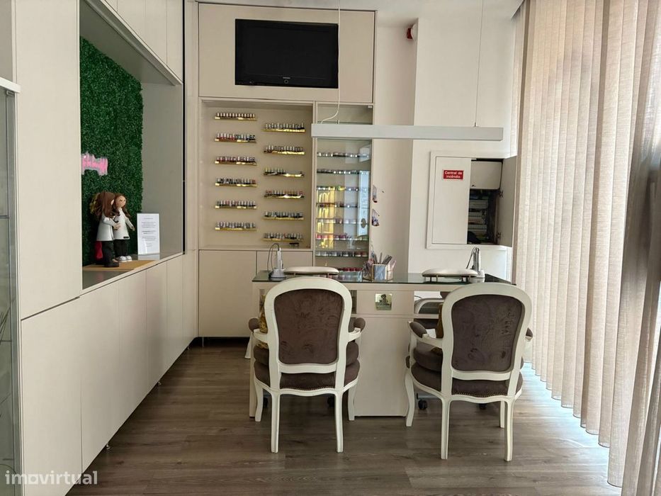 Loja  Arrendamento em Vila Nova de Famalicão e Calendário,Vila Nova de