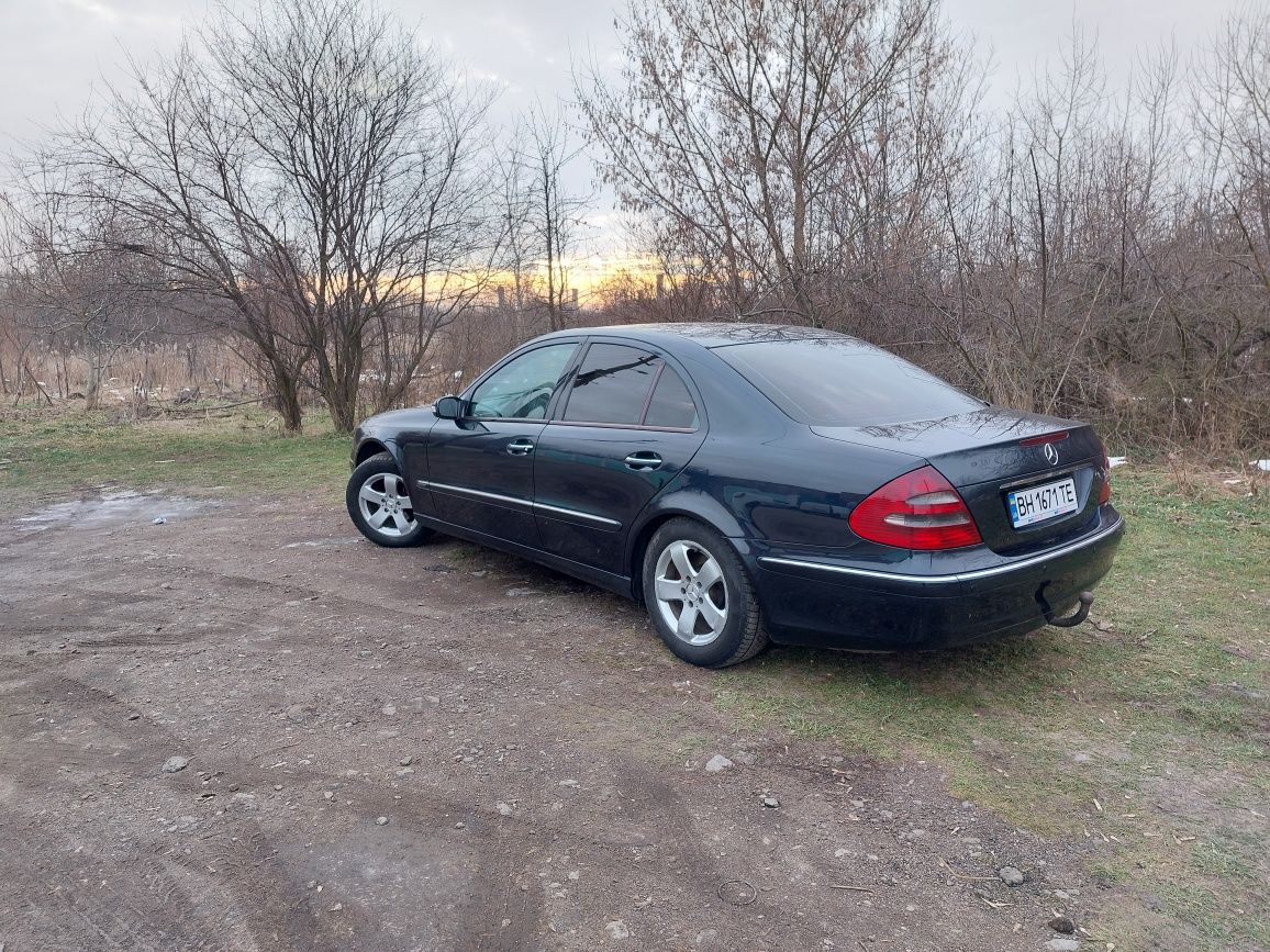 Mercedes-Benz E220-Class 2002 Elegance