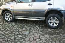 Nissan Terrano II 2 Koła Felgi z Oponami 235/65 17 Hankook Ładne 22r