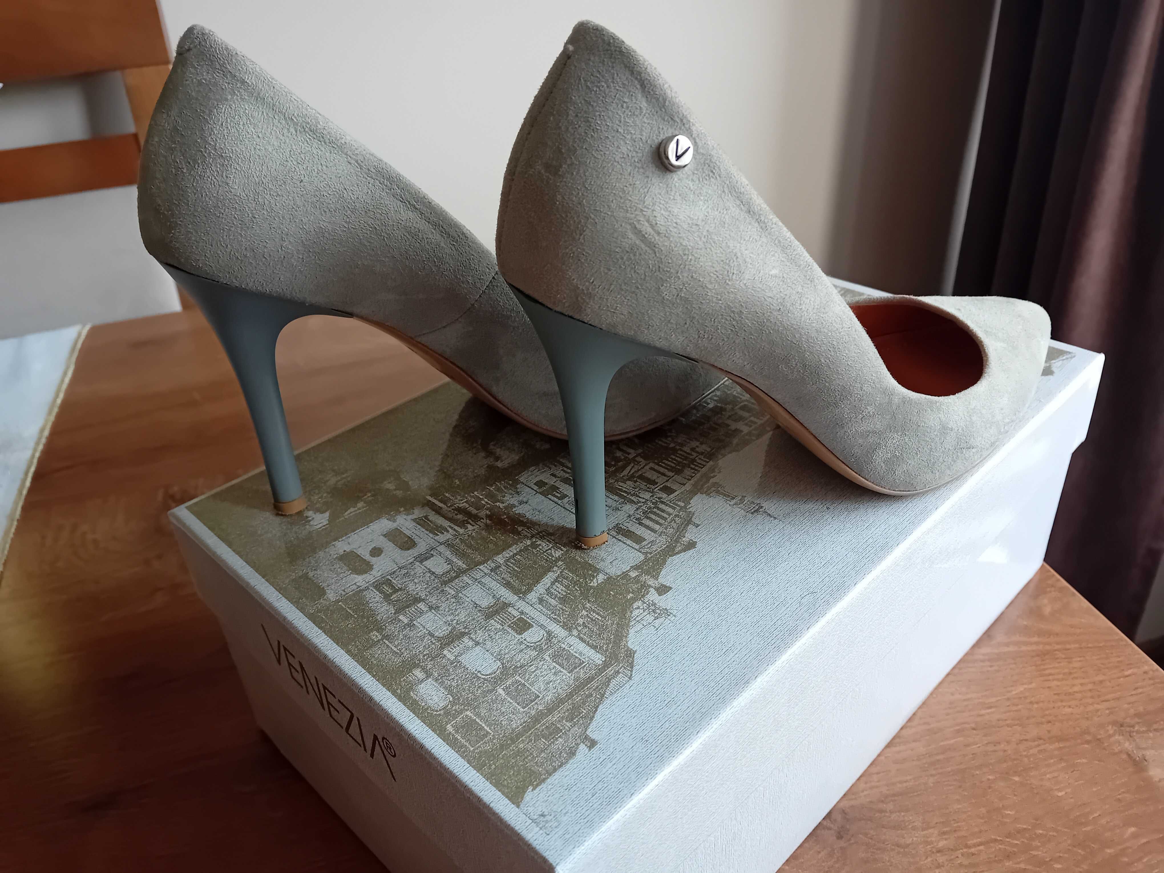 Buty szare szpilki 37 VENEZIA