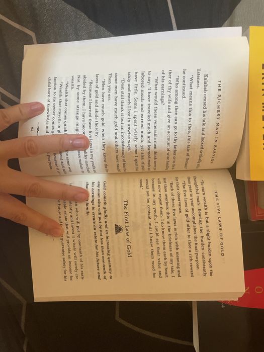 Varios livros internacionais (COMO NOVOS)