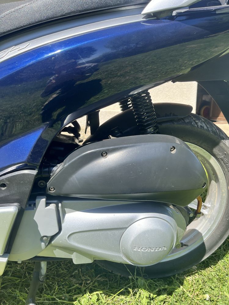 Скутер Honda SH 125