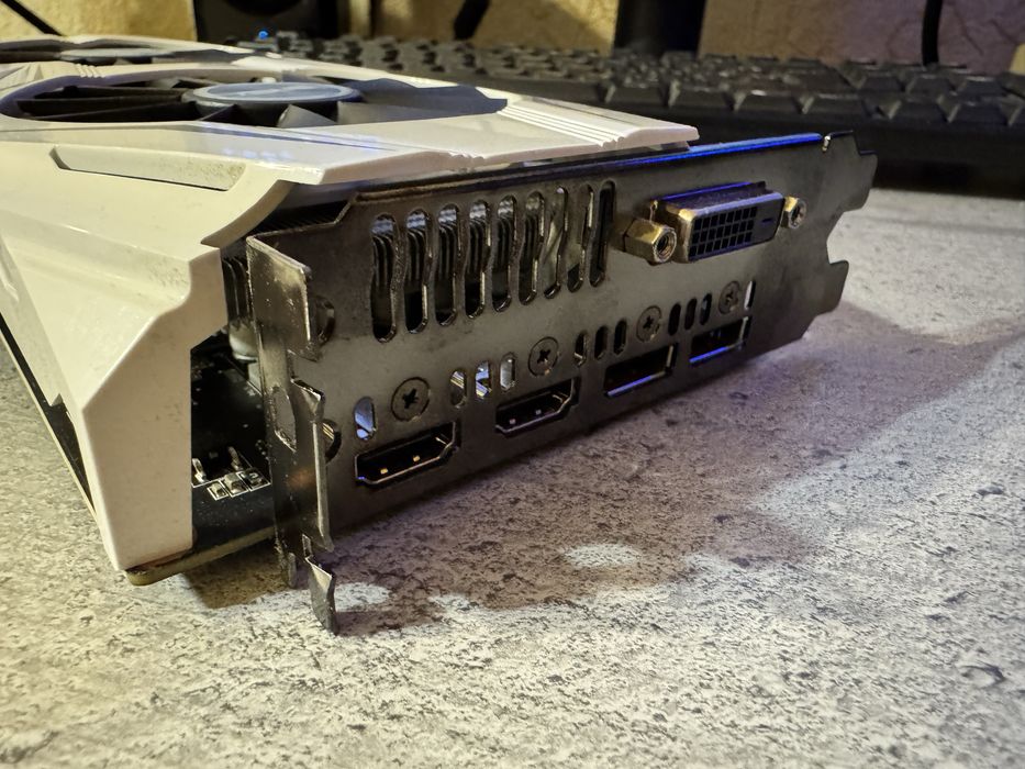 Asus gtx1060 відеокарта