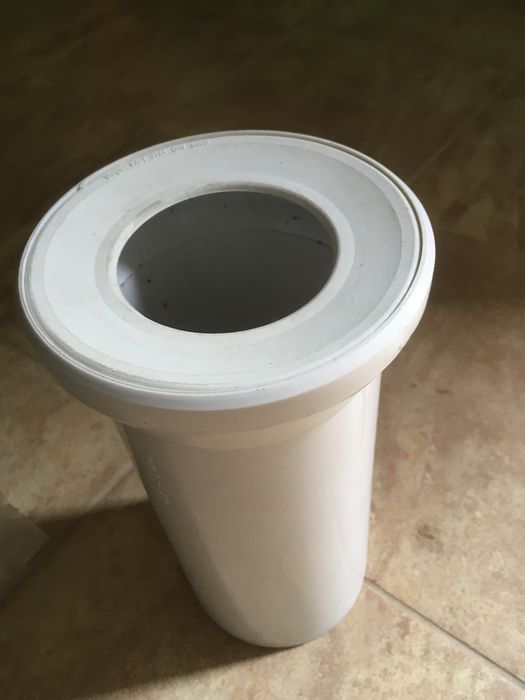 Przyłącze do wc rura prosta z uszczelką 110/400