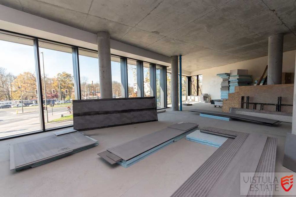 Lokal biurowy w nowoczesnym budynku, 200 m2