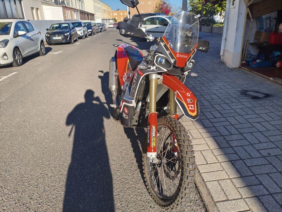 Kove 450 rally 2025(troco por moto de pista)